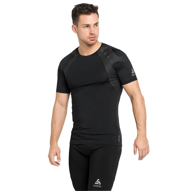 Omezená Nabídka Odlo T-shirt crew neck s/s ACTIVE SPINE (Černá) - Pánské běžecké triko Endorphin Republic