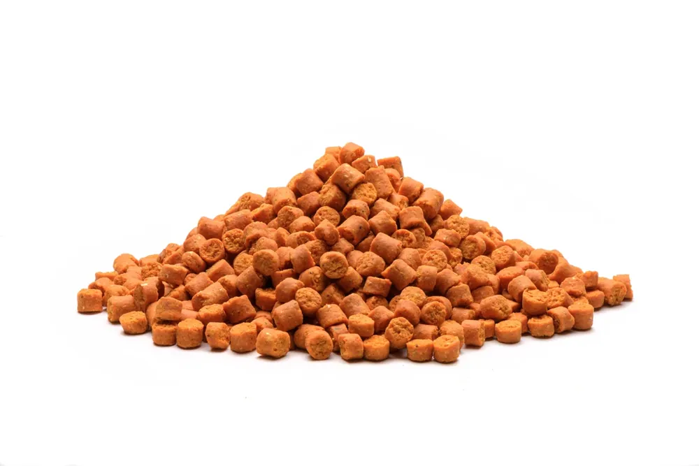 Cenově Výhodný MIVARDI Rapid pellets Easy Catch - Mango (1kg 16mm)