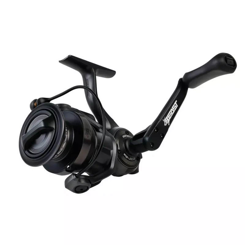 Abu Garcia Naviják S Přední Brzdou Beast Spin 3000 Must-Have