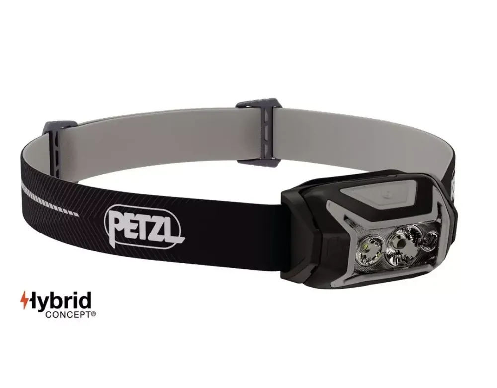Top Prodej Petzl čelovky - Actik Core černá 2025