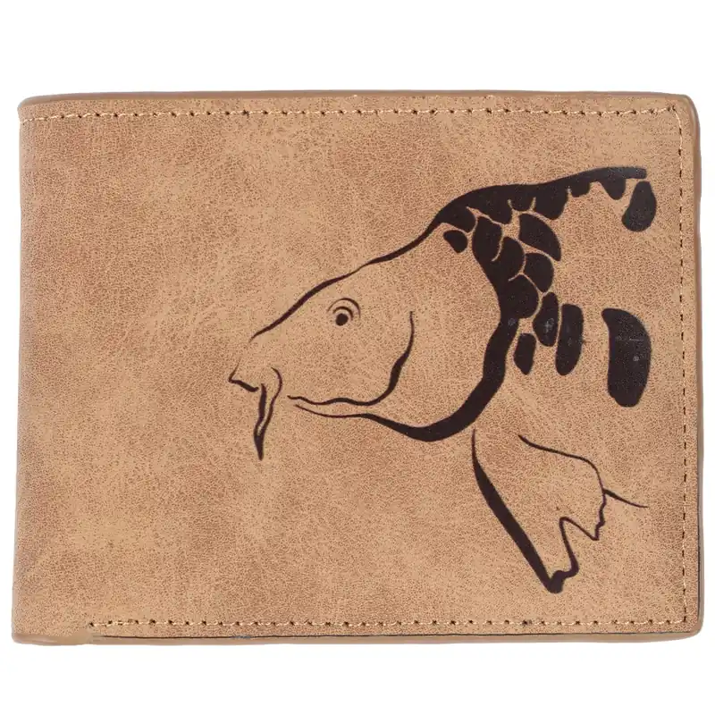 Kup Teď Giants fishing Peněženka hnědá hlava kapra Brown Wallet Carp Head