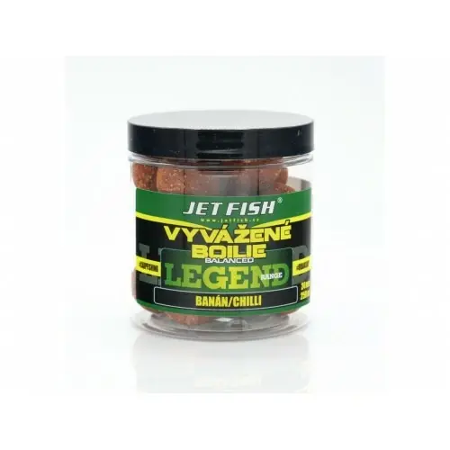 JET FISH Legend range Vyvážené boilie BANÁN / CHILLI 250ml - 24mm Odeslání Ihned