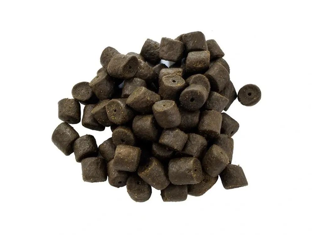 Autentický Halibut pelety CS 800g s dírou Získejte slevu -5% za registraci v e-shopu