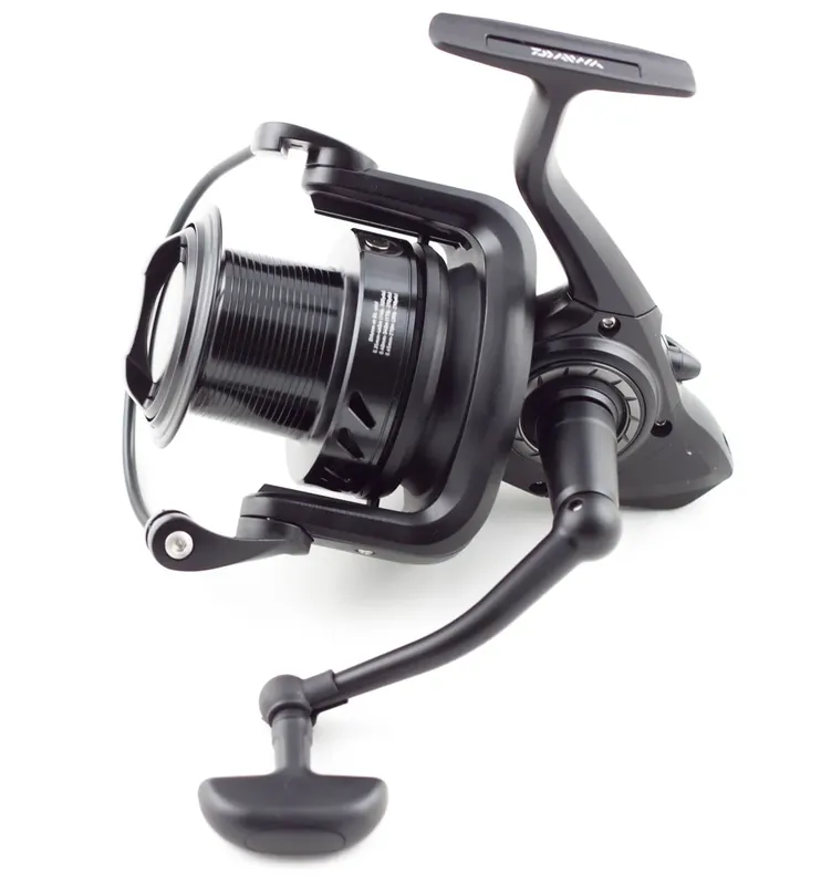 Značkový Daiwa Black Widow 5000 LDA