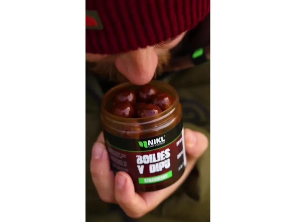 Vrácení Zdarma Nikl Boilies v dipu Strawberry 250ml